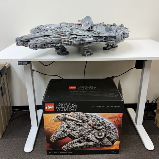 LEGO レゴ 75192 スターウォーズ アルティメットコレクターシリーズ ミレニアムファルコン 完成品